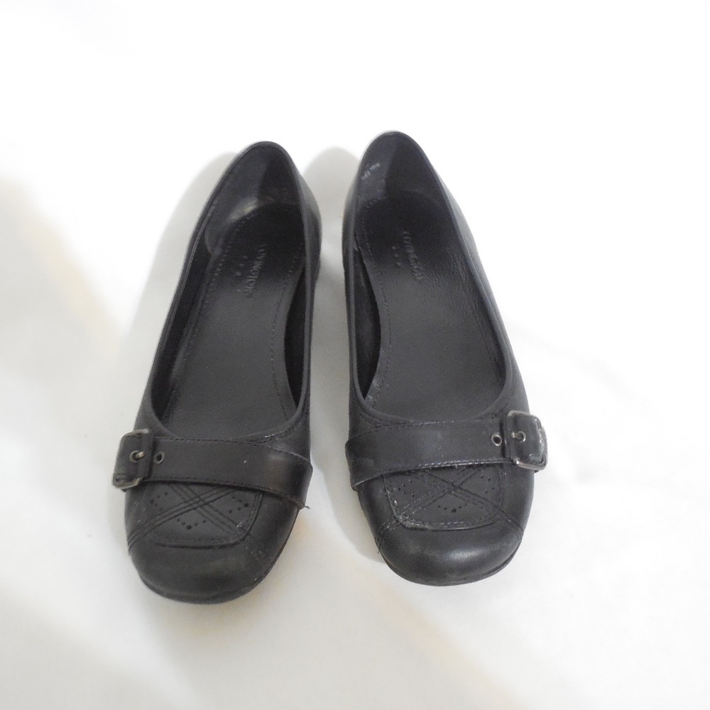 Covington Women's Black Leather Shoes - Picture 2 of 9